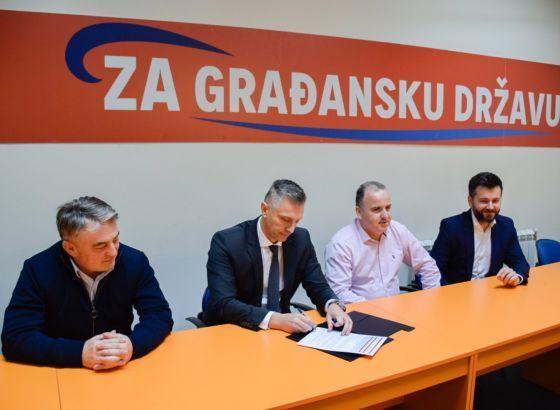 Mirza Čelik pristupio Demokratskoj fronti