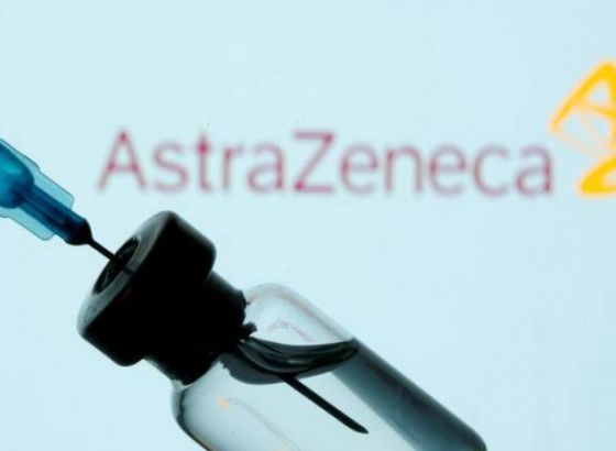 Tri doze vakcine AstraZenece efikasne protiv omikrona