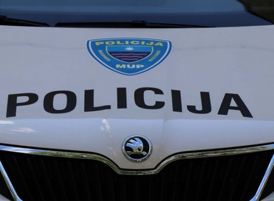 Državljanin BiH nezakonito prešao granicu, zatečen u državnom lovištu kod Dvora