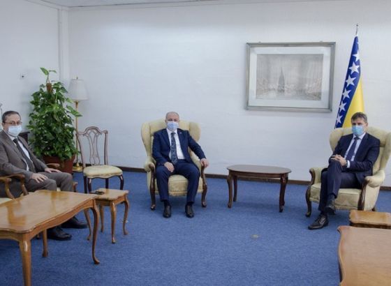 Novalić s predstavnicima IUS-a - Obrazovanje mladih ljudi u skladu s vremenom