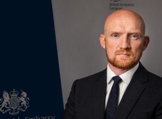  Matthew Field: Ujedinjeno Kraljevstvo pozdravlja  uvođenje sankcija. Destabilizacija i korupcija predstavljaju prijetnju