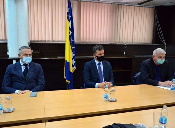 Novalić i Hodžić razgovarali o važnosti autoceste Tuzla-Brčko-Orašje