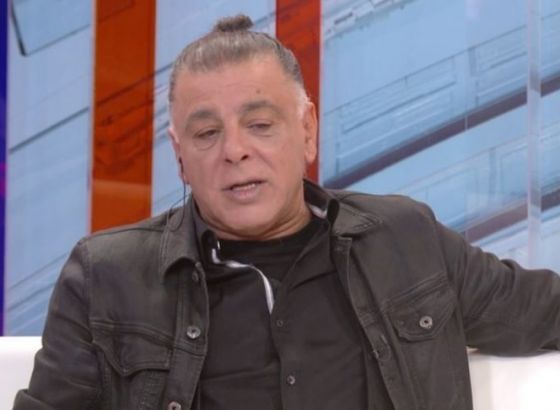 Tužna vijest: Preminuo slavni pjevač Aki Rahimovski