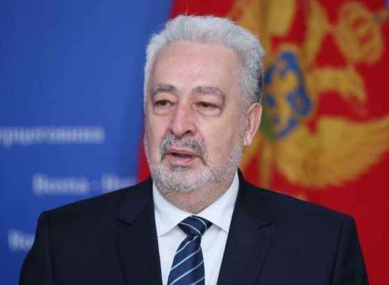 Crna Gora: Krivokapić predložio smjenu Abazovića