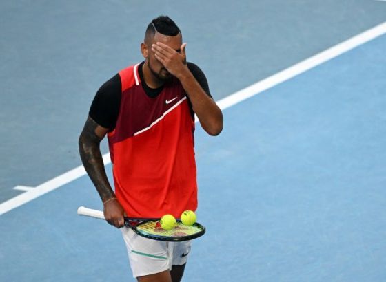 Kyrgios pogodio i rasplakao dječaka pa mu dao reket
