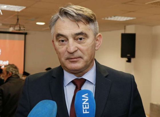 Komšić: Pregovori su farsa, ali reduciranje domova naroda je crvena linija za sve