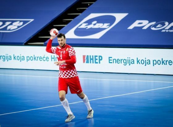 Ovo je popis najplaćenijih rukometaša, dva Hrvata u top 10