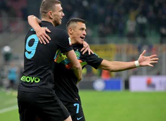 Džeko i Aleksis Sančes razgrnuli Romu - Inter u polufinalu Kupa