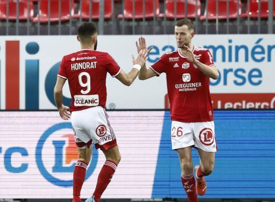 Igrač kola u Francuskoj drži Brest u zlatnoj sredini