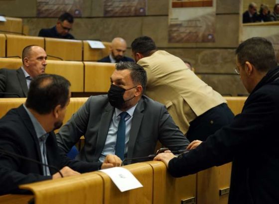 Konaković inicirao da parlamentarno tijelo istraži proces privatizacije fabrika duhana Sarajevo i Mostar