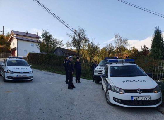 MUP Srbije dnevno dobije desetak prijava da je Periša viđen