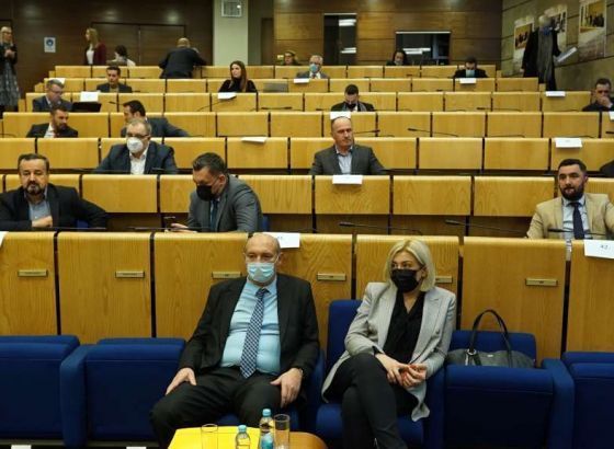 U Domu naroda PFBiH rasprava da se Sarajevu smanji koeficijent u raspodjeli javnih prihoda