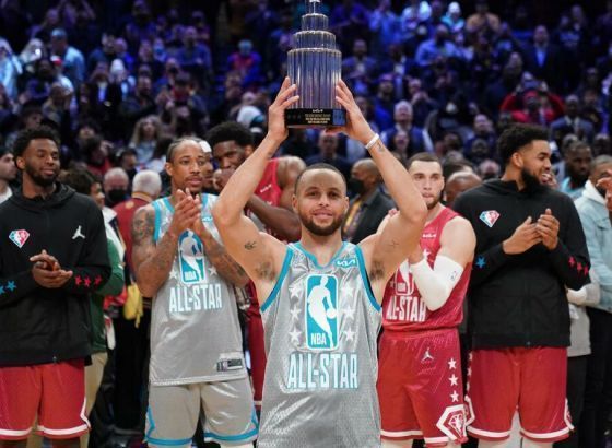 Tim Lebron opet pobijedio, Kari oborio rekord i postao MVP