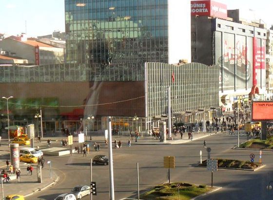 Turska smatra neprihvatljivom odluku Rusije o priznanju nezavisnosti Donjecka i Luganska