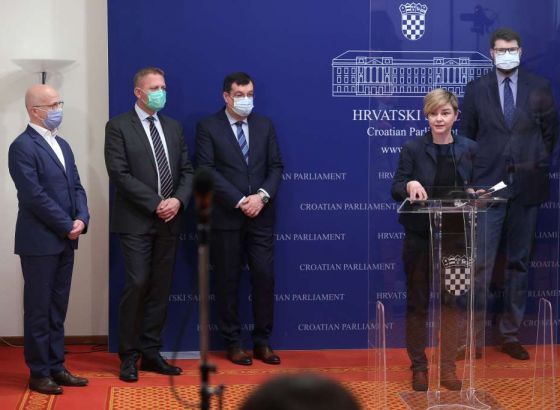 Sedam klubova lijevo-liberalne oporbe uputilo zahtjev za raspuštanje Hrvatskog sabora