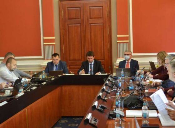 Brčko: Izdvajanje sredstava za prijevoz učenika, umjetnu oplodnju i demobilizirane branitelje