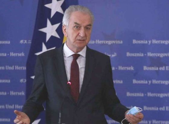 Šarović: SDS traži posbenu sjednicu NSRS-a o borcima