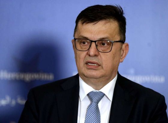 Tegeltija u Londonu na Petom investicionom samitu EBRD-a za zapadni Balkan