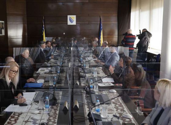 Vlada FBiH - Izvoznicima i velikim preduzećima izdate i odobrene garancije od 135 miliona KM