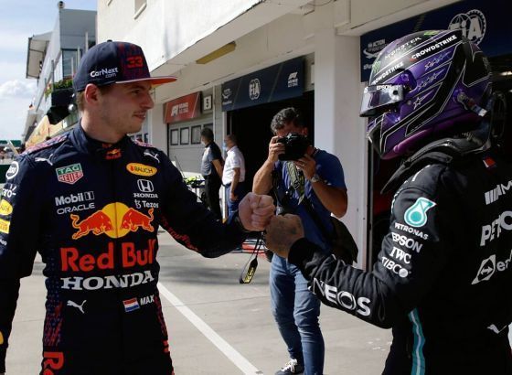 Najava žestoke sezone: Hamilton želi da uništi Ferstapena