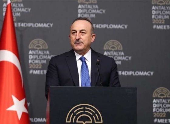Cavusoglu nakon sastanka s Lavrovom i Kulebom: Nadamo se da će mir u regiji biti obnovljen