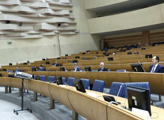 Na prijedlog zastupnika HDZ-a BiH usvojeno povećanje plaća vojnicima, policijskim i državnim službenicima