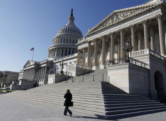 Američki Senat jednoglasno osudio Putina kao ratnog zločinca