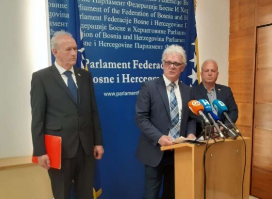 Adžem: Usvojiti izmjene i dopune boračkih zakona u interesu te populacije