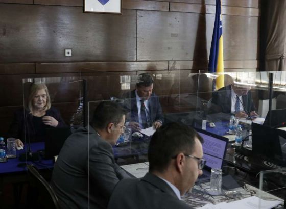 Vlada FBiH usvojila informaciju o epidemiološkoj situaciji: Zabilježen pad svih indikatora