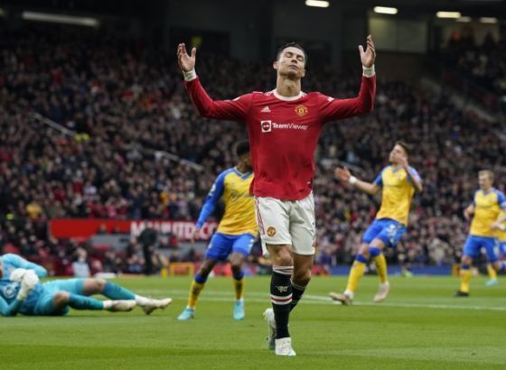 Ronaldo javno spustio Rooneyu i Carragheru