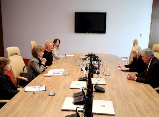 Radmanović i Bradara s predstavnicima OSCE-a: Sloboda medija stub je demokratije