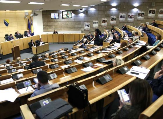 Dom naroda usvojio Zakon o povećanju naknada za tuđu njegu i pomoć najtežim ratnim invalidima