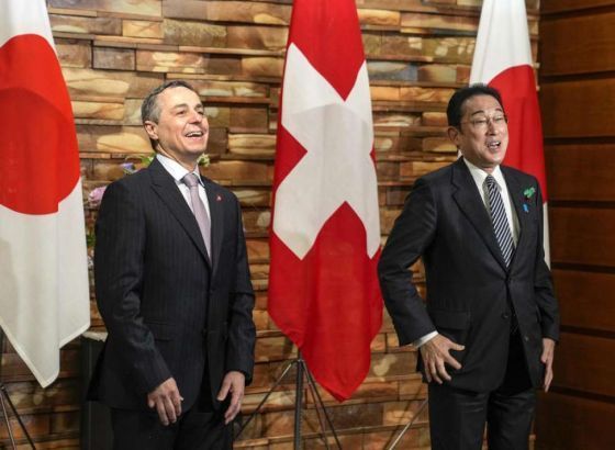 Japan i Švicarska saglasni da zadrže snažne sankcije Rusiji