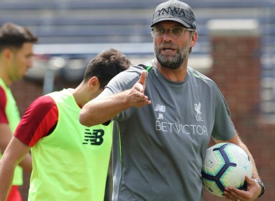 Intriga traje, Liverpul cilja sve trofeje
