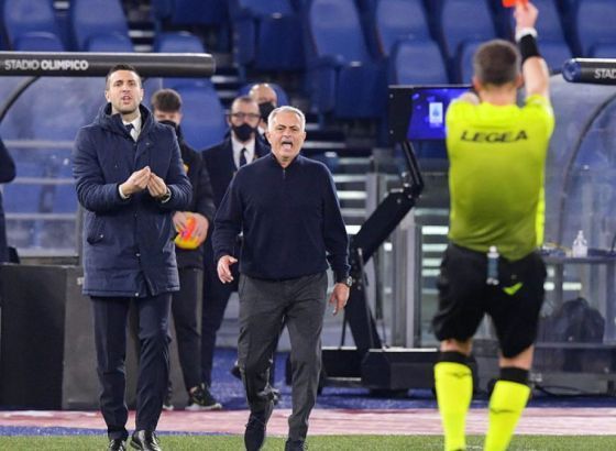 Mourinho: Bilo me sramota gledati što suci rade