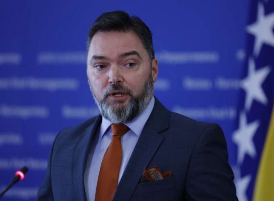 Košarac: Nije usvojena odluka o privremenoj zabrani izvoza drvnih sortimenata