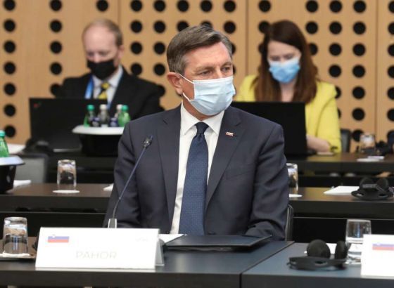 Slovenski mediji: Pahor bi htio zamijeniti Lajčaka na dužnosti?