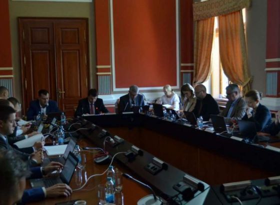 Vlada Distrikta odobrila novčanu pomoć za područja pogođena potresom