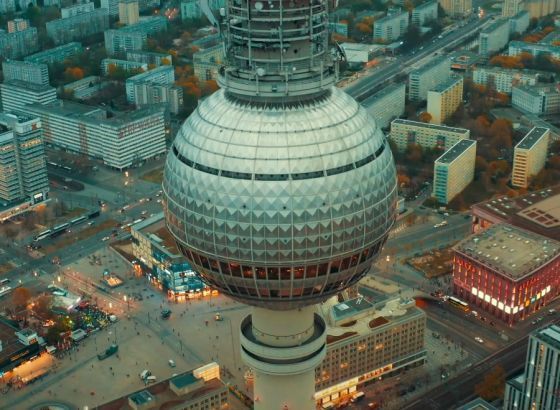 Njemački parlament usvojio peticiju o isporuci teškog naoružanja Ukrajini