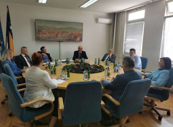 Komorski sistem - Vlasti moraju doprinijeti rasterećenju privrede i očuvanju radnih mjesta