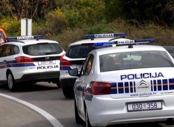 Troje poginulih u teškoj saobraćajnoj nesreći kod Velike Gorice