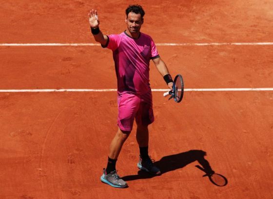 Fonjini eliminisao Tima, Šapovalov preskakao mrežu i raspravljao se sa arbitrom