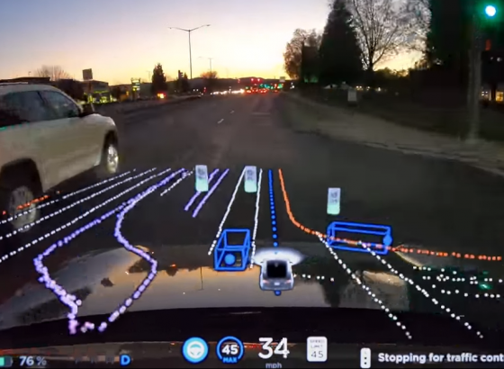 Tesla povukla čak 130.000 vozila zbog problema sa zaslonom na dodir