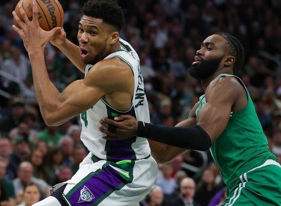 Memfis deklasirao Golden Stejt, Boston ispustio plus 14