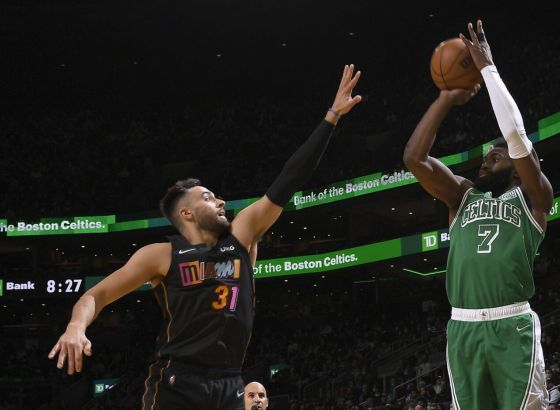 Miami srušio negativne rekorde, Boston izjednačio seriju