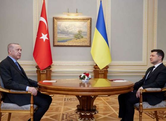 Erdogan razgovarao sa Zelenskim o uspostavi koridora za izvoz ukrajinskih žitarica