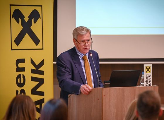 Raiffeisen banka podržala Amcham Lider Roots program