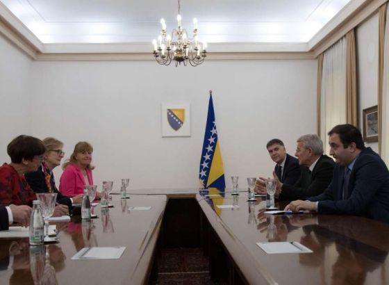 Džaferović i Schütz razgovarali o aktuelnoj političkoj situaciji u BiH