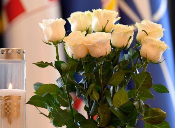 Milanović se prisjetio osmero hrvatske djece ubijene u Vitezu