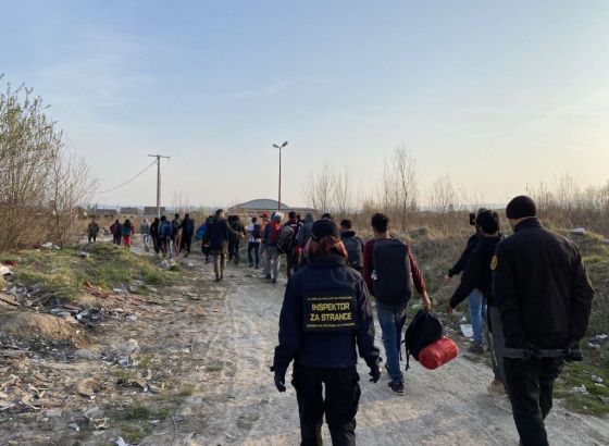 Đurović: U kampovima u Srbiji više od 4.500 migranata
